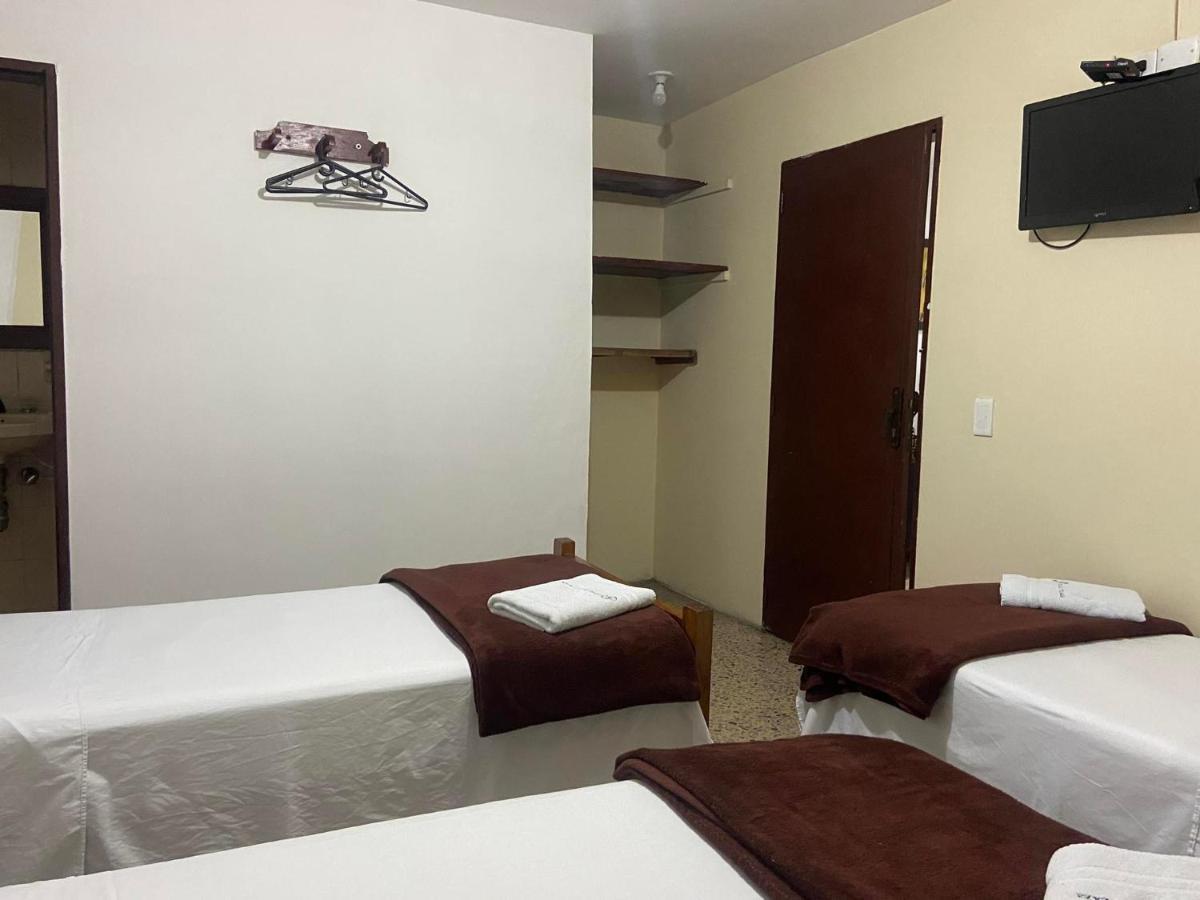 Hotel Caldas Plaza Zewnętrze zdjęcie
